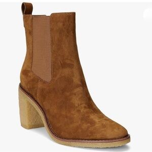 Ralph Lauren Tan Suede Heeled Boots Size 9